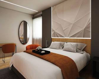 Hotel Leonessa - Brescia - Camera da letto
