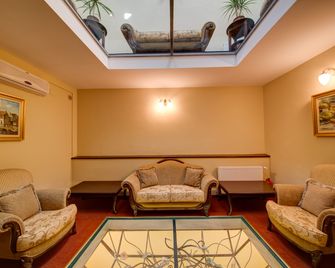 Atrium Hotel Ateneu City Center - בוקרשט - סלון