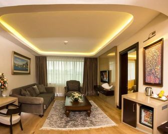 Eretna Hotel - Sivas - Sala de estar