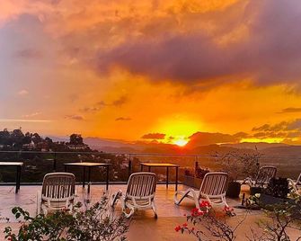390 Villa Vista - Kandy - Balcony