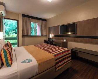 Hotel Deville Express Guaira - Guaíra - Bedroom