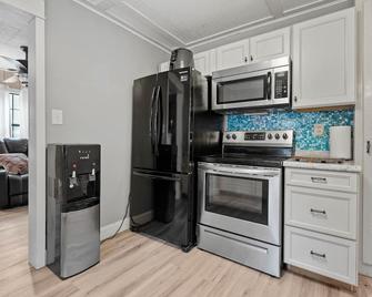 Cozy Bluegill Cottage - Quincy - Kuchyň