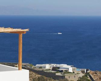 Katikies Villas Mykonos - The Leading Hotels Of The World - Elia - Balkon