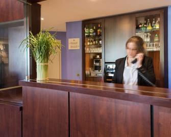 B&B HOTEL Reims Tinqueux - Tinqueux - Recepción