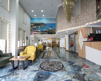Piyes Otel - Antalya - Lobby