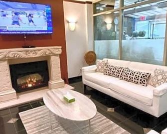 SureStay by Best Western Richmond Vancouver Airport - Richmond - Sala de estar