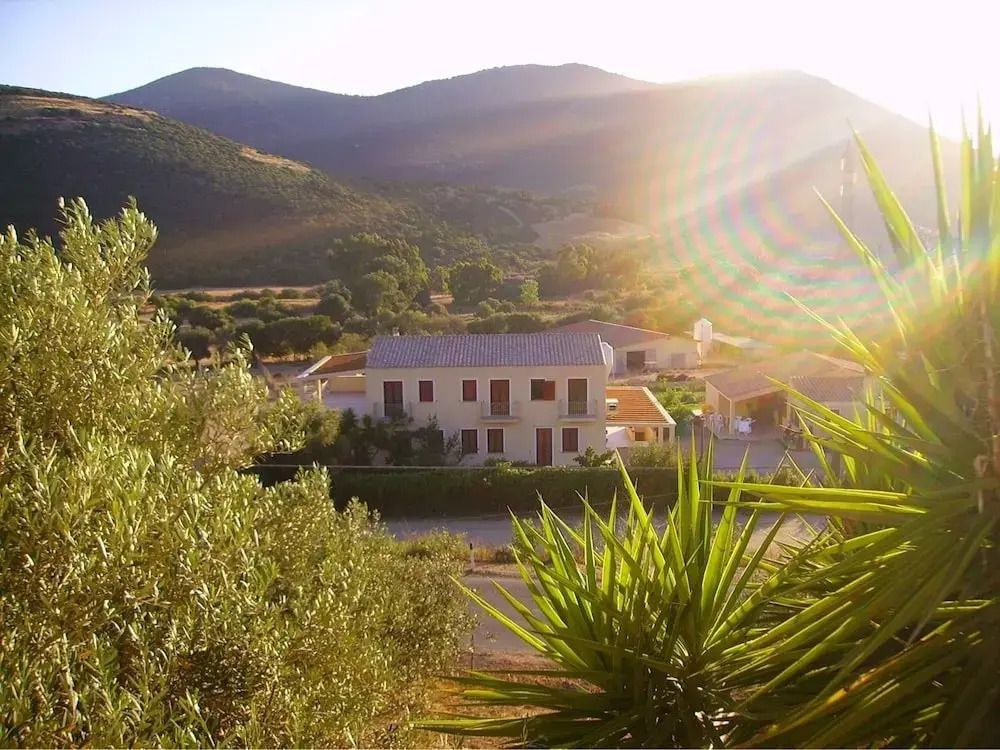 Agriturismo La Grotta Del Tesoro - Domus de Maria - Outdoors view