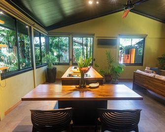 Hotel Banana Azul - Adults Only - Puerto Viejo de Talamanca - Yemek odası