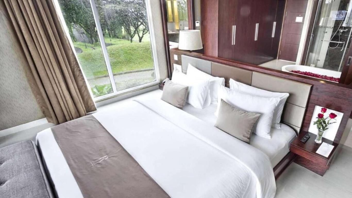R Hotel Rancamaya