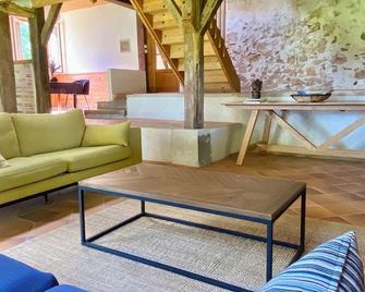 Domaine Bourgade - Betbezer-d'Armagnac - Sala de estar