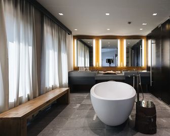 Tufenkian Historic Yerevan Hotel - Jerevan - Bagno