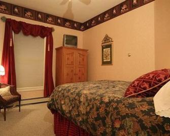 Grand Victorian Inn - Bethel - Спальня