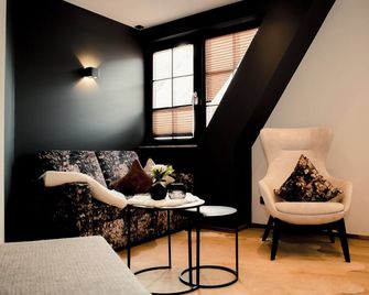 Altstadt-Hotel - Freiberg - Wohnzimmer