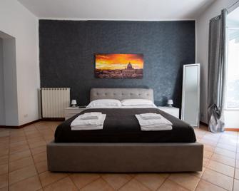 Imperialetop - Rome - Bedroom