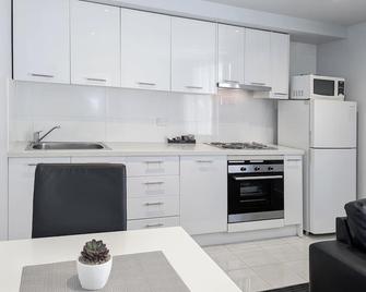 Apartments on Chapman - Melbourne - Kitchen