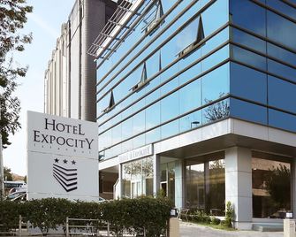 Hotel Expocity Istanbul - Istanbul - Building
