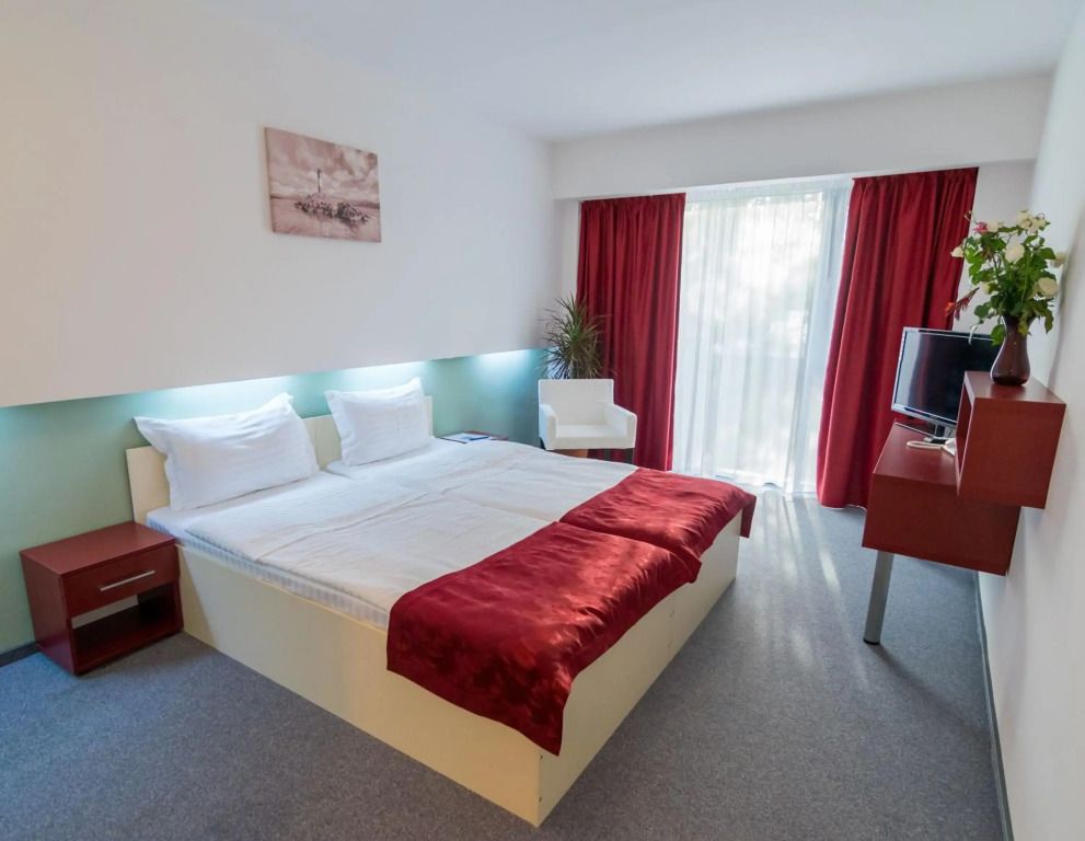 Hotel Hefaistos Mamaia - מאמאיה - חדר שינה