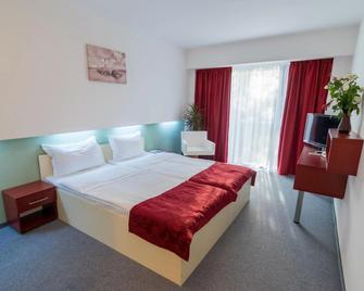 Hotel Hefaistos Mamaia - מאמאיה - חדר שינה