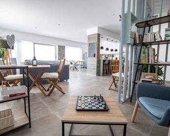 Océane Guest House - Adults only - Nazaré - Restaurante