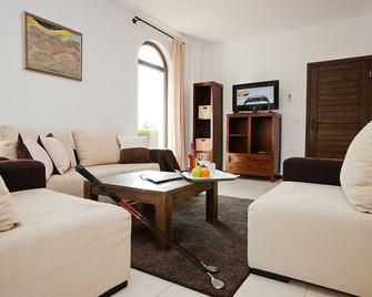BlackSeaRama Golf & Villas - Balchik - Soggiorno