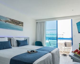 Anonymous Beach Hotel (Adults 16+) - Ayia Napa - Habitación