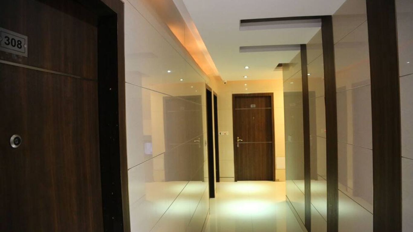 Sri Nanak Continental Hotel