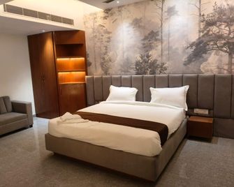 Hotel The Paradise - Bihār Sharīf - Bedroom