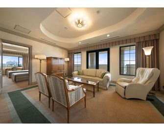 Hotel Marital Sousei - Saga - Living room