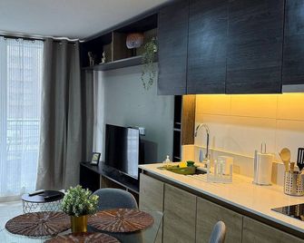 Nr Apart San Diego - Casa Presidencial - Santiago - Kitchen