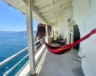 Studio in Old Port of Fira, Sea View, Santorini - Thera - Balcony