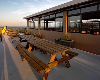 كورال فيو هوتل آند ريزورت - كيا كولكر - شرفة