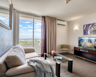 Park Regis Concierge Apartments - Sydney - Bedroom