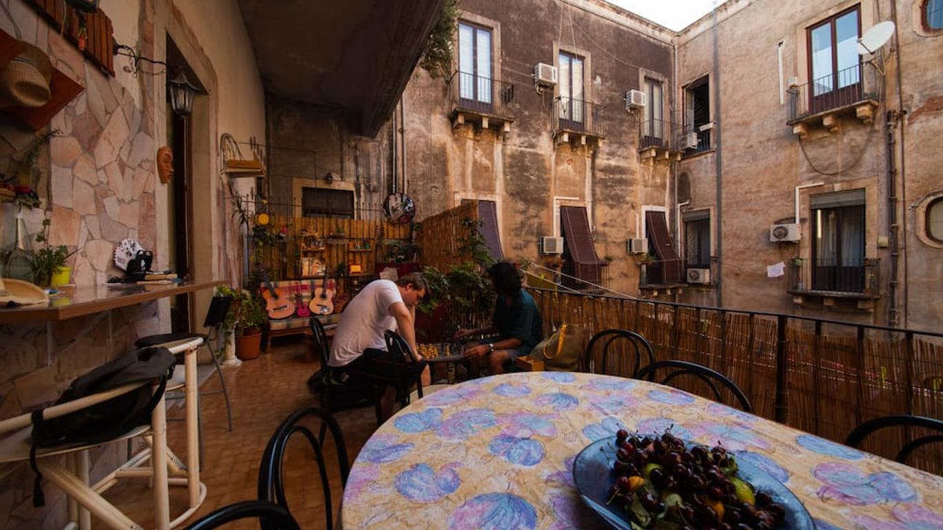 Casa Verdi - House of Travelers