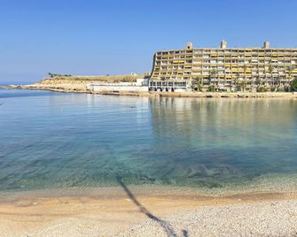 St Paul Resort - Tabarja