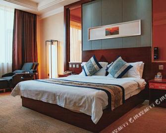 Yunlu Haojia Hotel - Honghe - Bedroom
