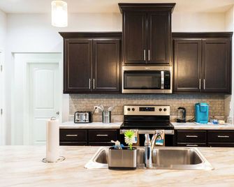 Newly Built Cozy 3br Home-Near Fort Stewart - Hinesville - Kjøkken