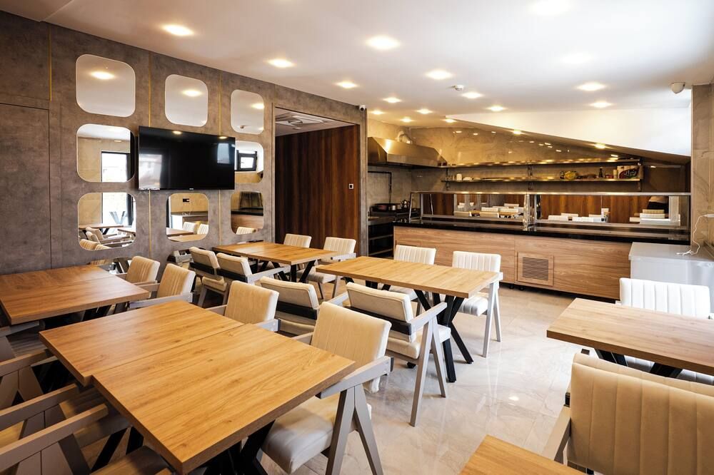 Kemer City Hotel Istanbul Airport - Kemerburgaz - מסעדה