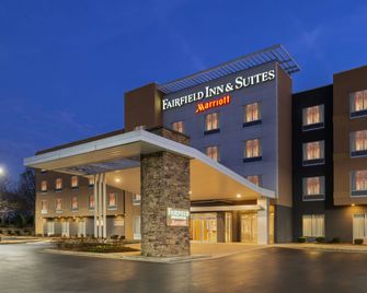 Fairfield Inn & Suites by Marriott Atlanta Cumming/Johns Creek - Cumming - Budova