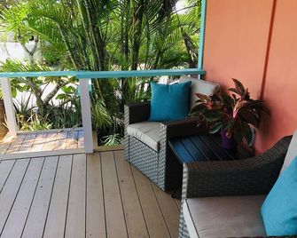 Cozy coastal cottage in Goodland - Marco Island - Balcony