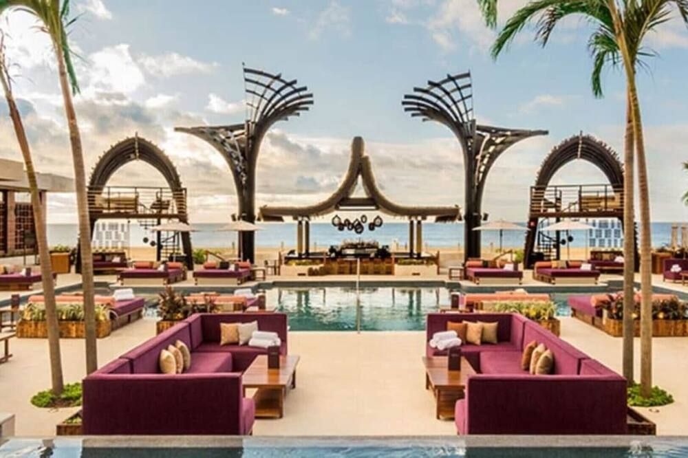 Enjoy live music & the best DJs in the world @The Gran Mayan Los Cabos San Lucas - סן חוסה דל קאבו - בריכה