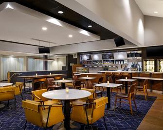 Courtyard by Marriott Denver Central Park - Denver - Restaurante