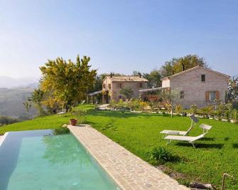 Borgo Farneto - Montecarotto - Pool
