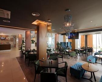 Albanian Star Hotel - Golem - Restaurante