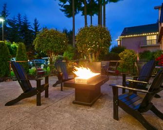 Best Western Wesley Inn & Suites - Gig Harbor - Patio