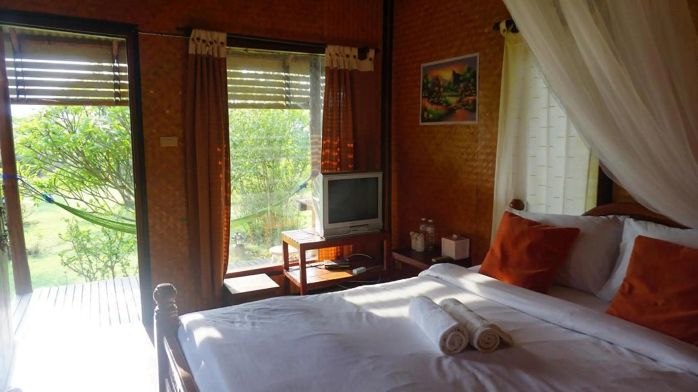 Romantic Time Mountain Resort