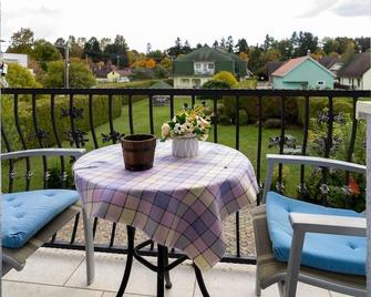 Pine Wood Apartment 8 - Zalakaros - Balkon