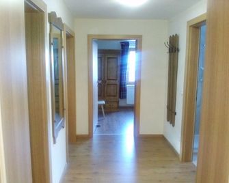 Haus Alpenrose - Waidring - Flur