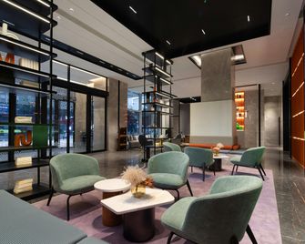 Hampton by Hilton Chengdu Railway North Station - Chengdu - Lounge