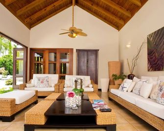 Villa Estrella by Casa de Campo Resort & Villas - La Romana - Living room