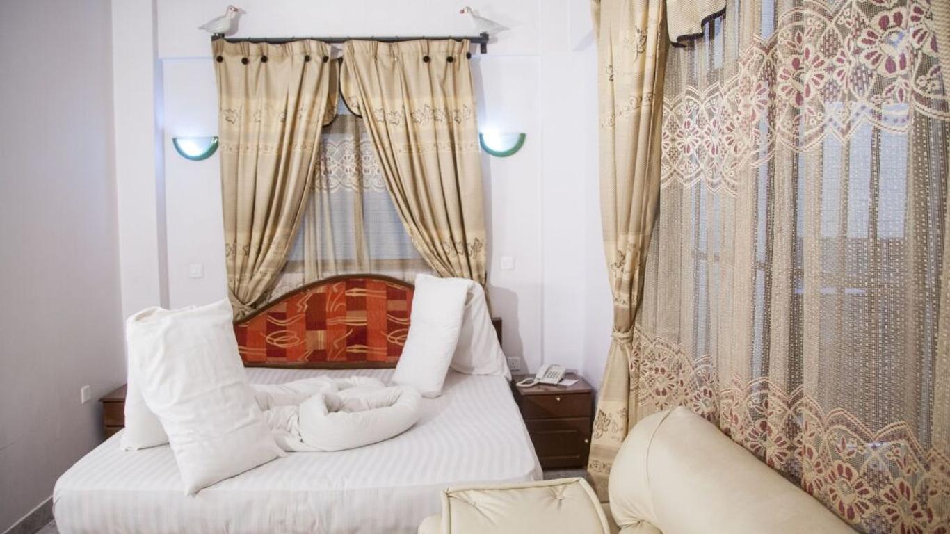 Natron Palace Hotel